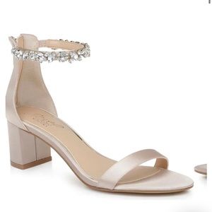 JEWEL BADGLEY MISCHKA Danni II Ankle Strap Sandal Size 8.5